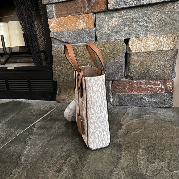 NWT Michael Kors XS Sinclair Extra Small Tote Crossbody - Picture 4 of 11